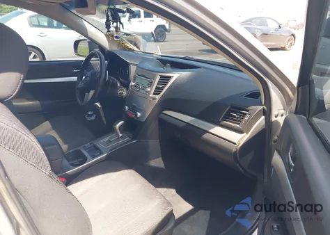 2011 Subaru Legacy 2.5I Premium из США, поврежденный, VIN 4S3BMBG67B3229201